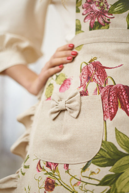 Ladies Half Apron with Ruffles and Pocket - Botanico