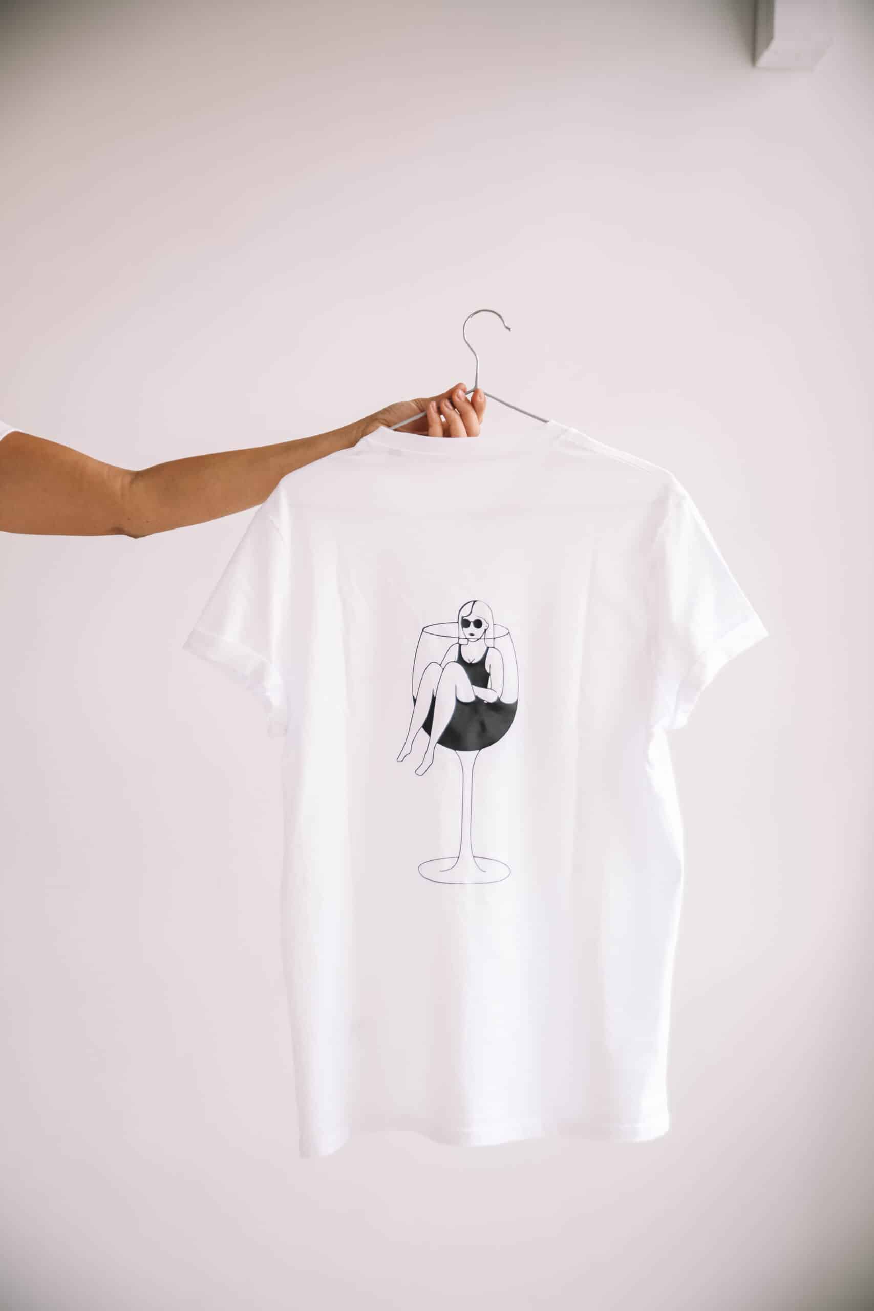 Mood: Need Wine T-shirt