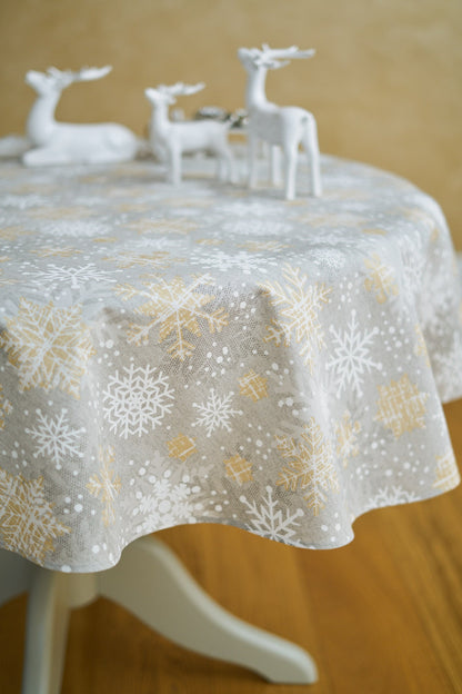 Christmas Motive Snowflakes Round Tablecloth