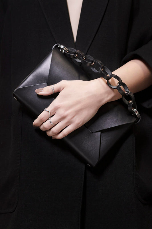 Evening Bag Houdini Hacked It