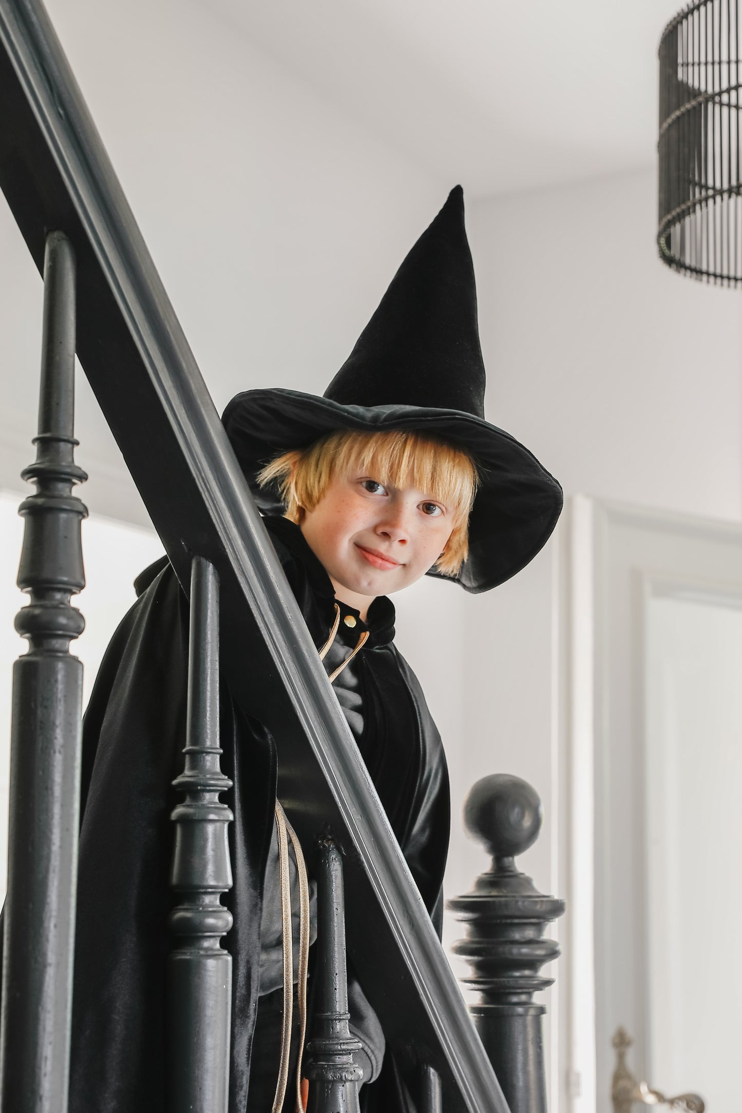Magic Cape Costume - Black Riding Hood
