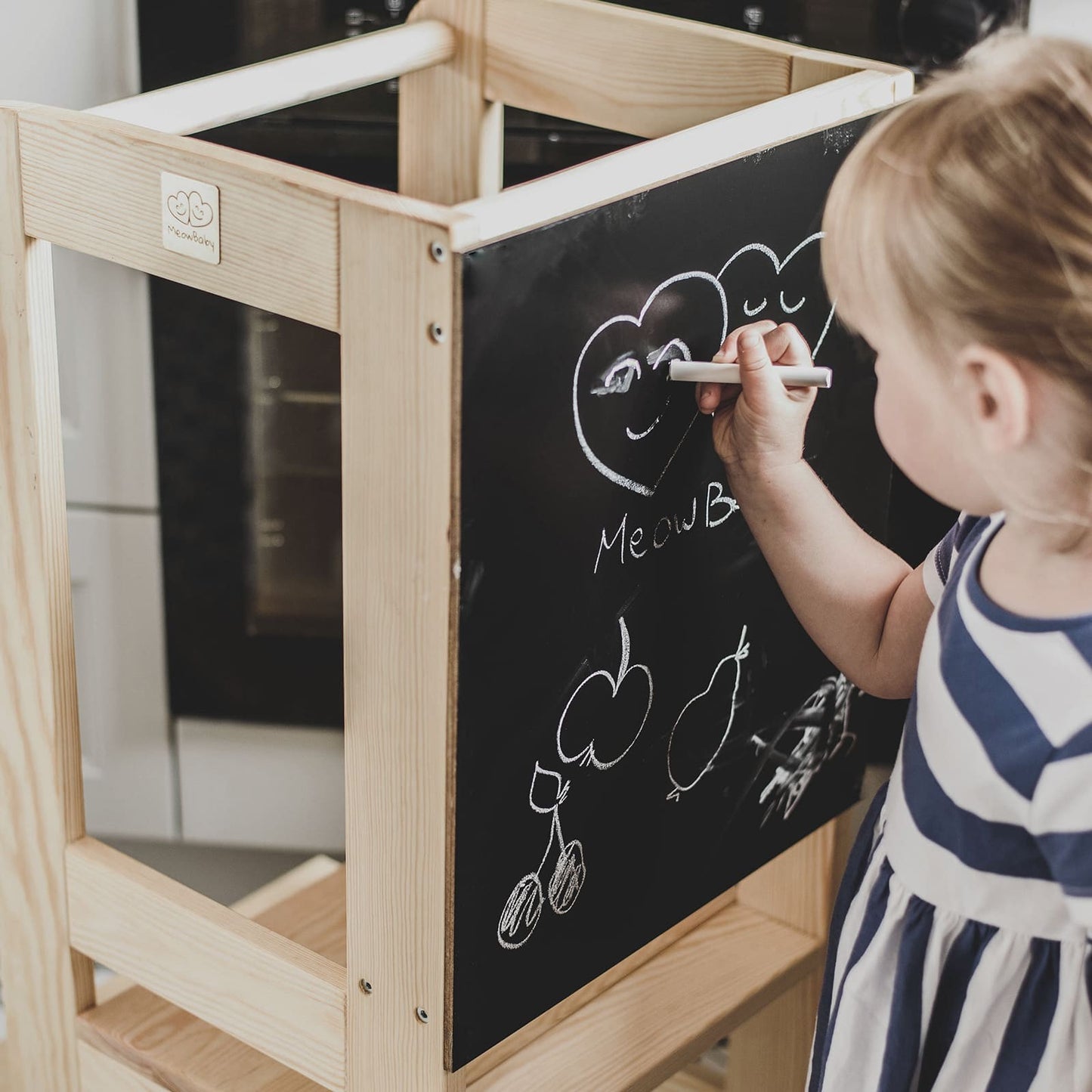 MeowBaby Wooden Kitchen Helper for Children with Board - Natural