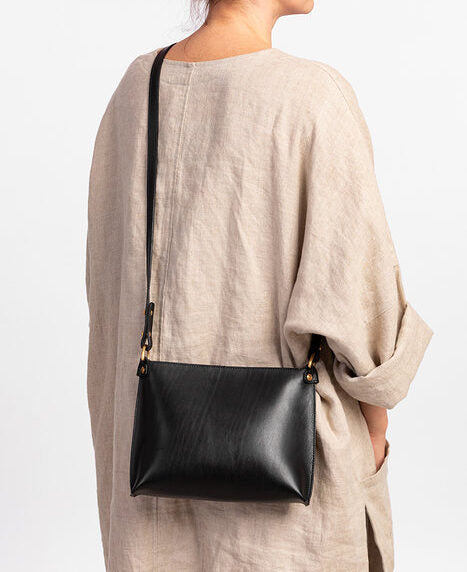 Handbag Escape Essentials