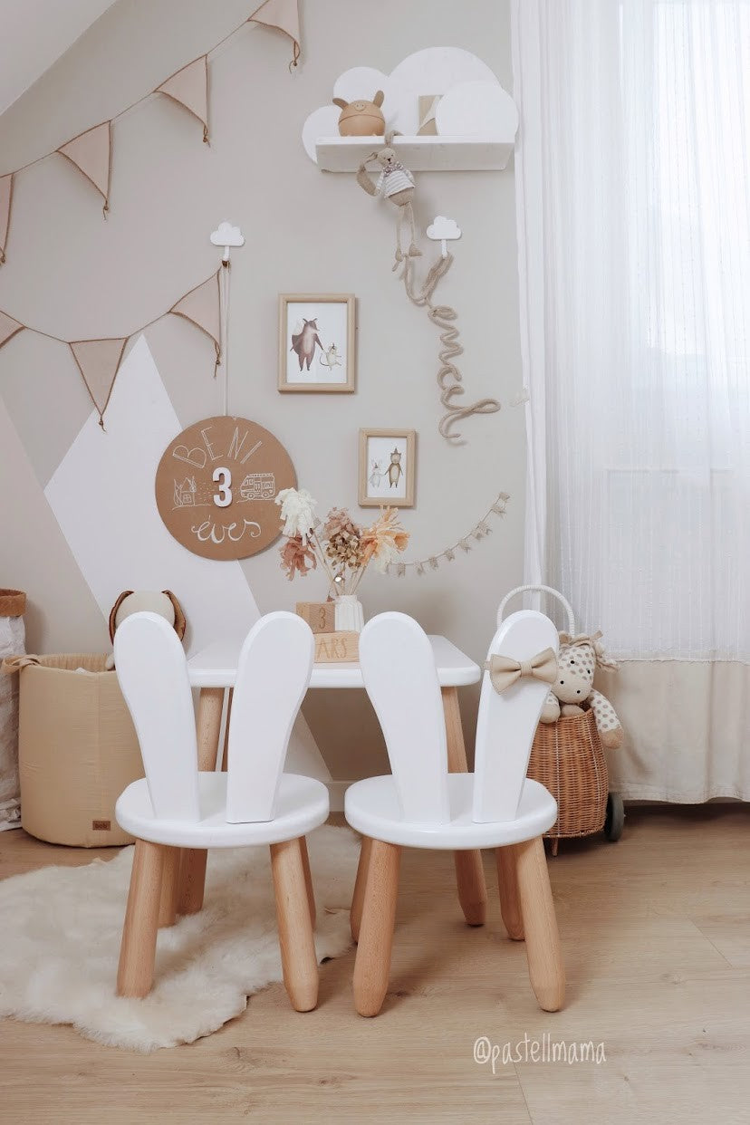 Table and 2 chair set - Bunny