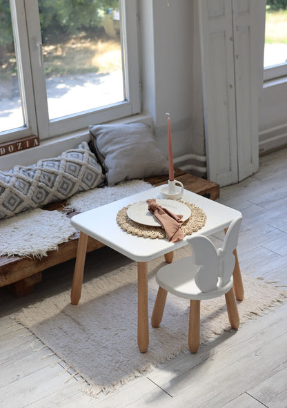 Table and 2 chair set - Butterfly