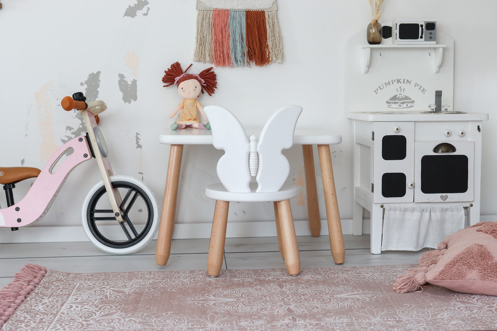 Table and chair set - Butterfly