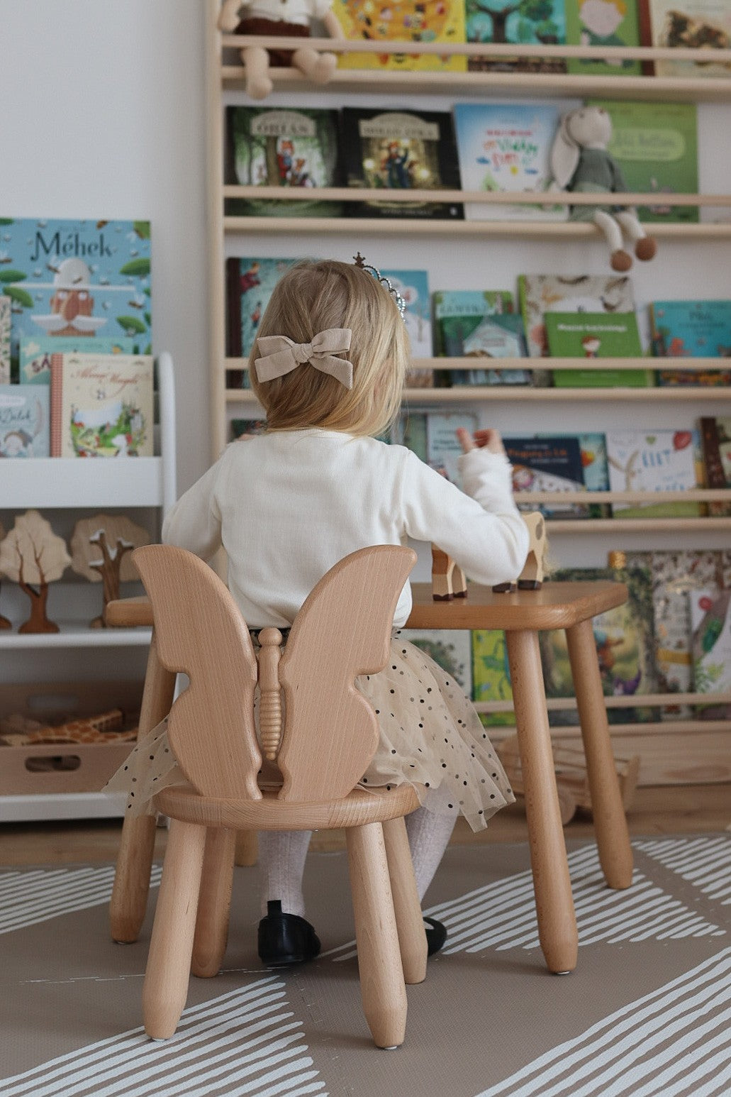 Table and chair set - Butterfly